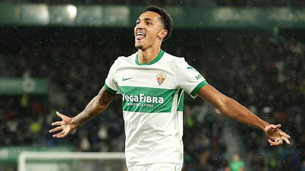 Bournemouth agree £25.7m deal for Elche striker Rodriguez