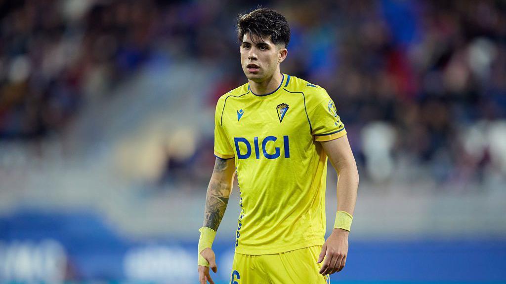 Cordero loaned back to Cadiz