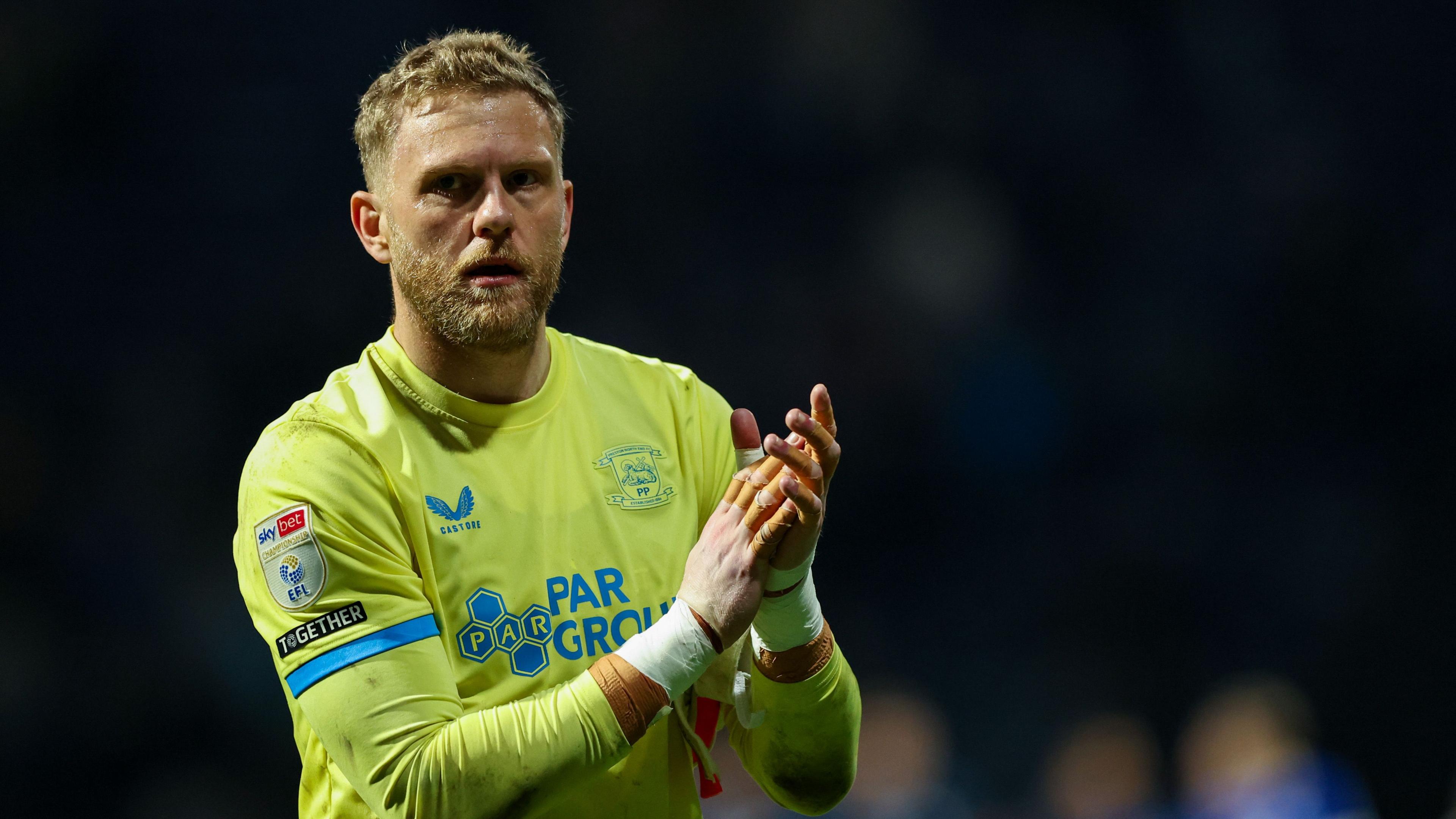 Leicester sign ex-Preston keeper Cornell