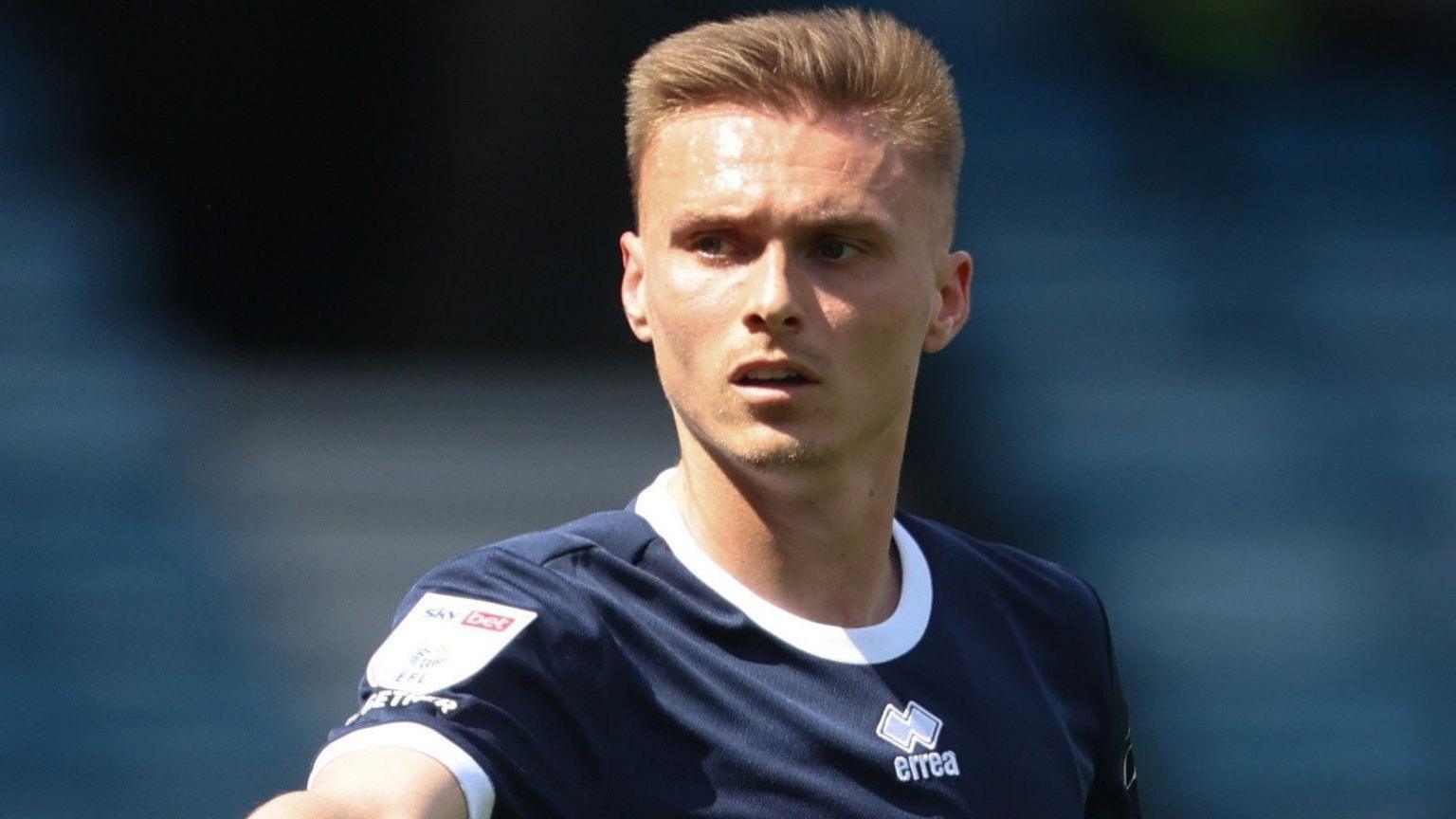 Leicester sign ex-Southampton midfielder Smallbone