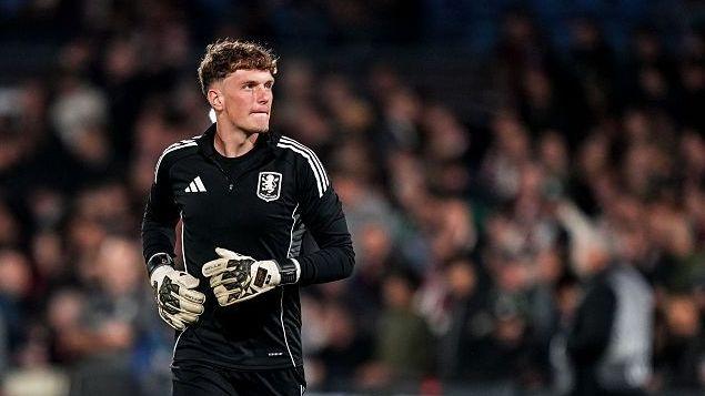 Proctor blow forces Shrewsbury to re-sign Gregory