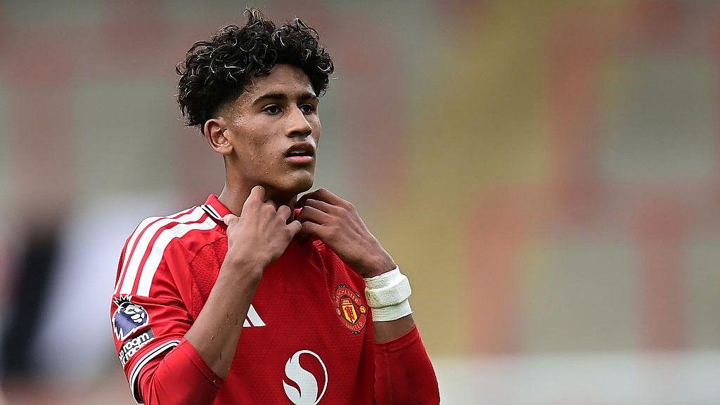 Real Madrid keen on Man Utd forward JJ Gabriel, 15