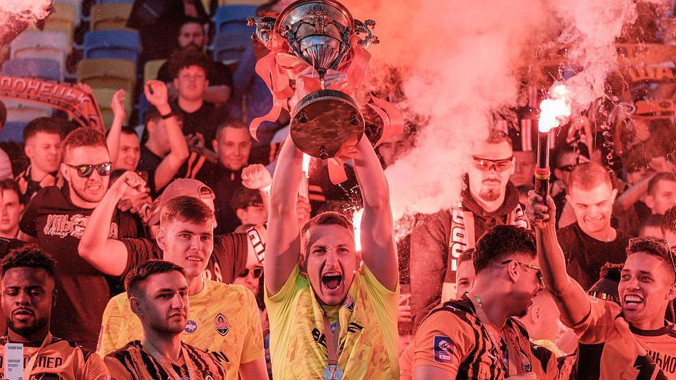 Shakhtar agree to play Champions League ties at Chelsea