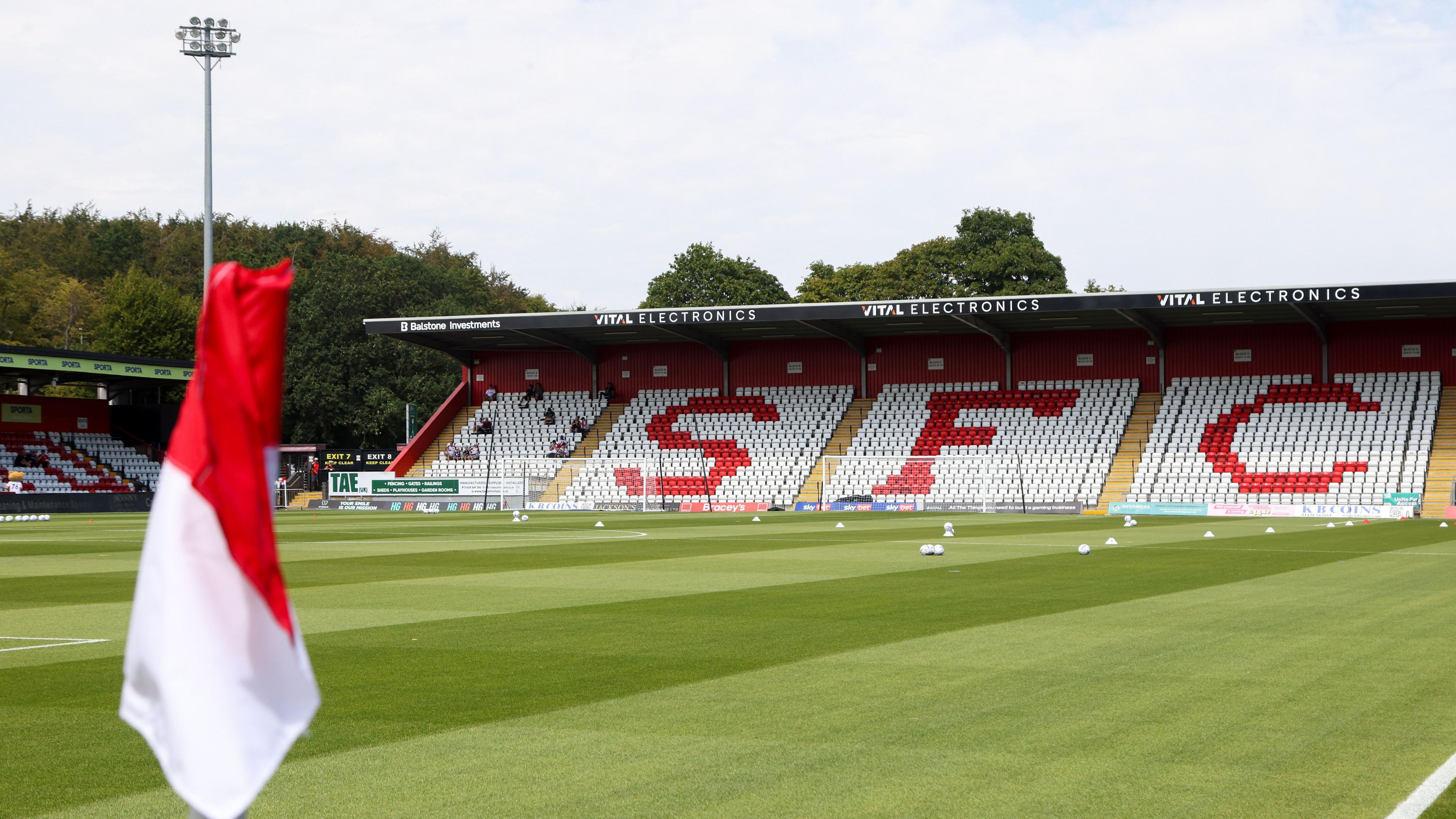 Stevenage sign forward Turhan on loan