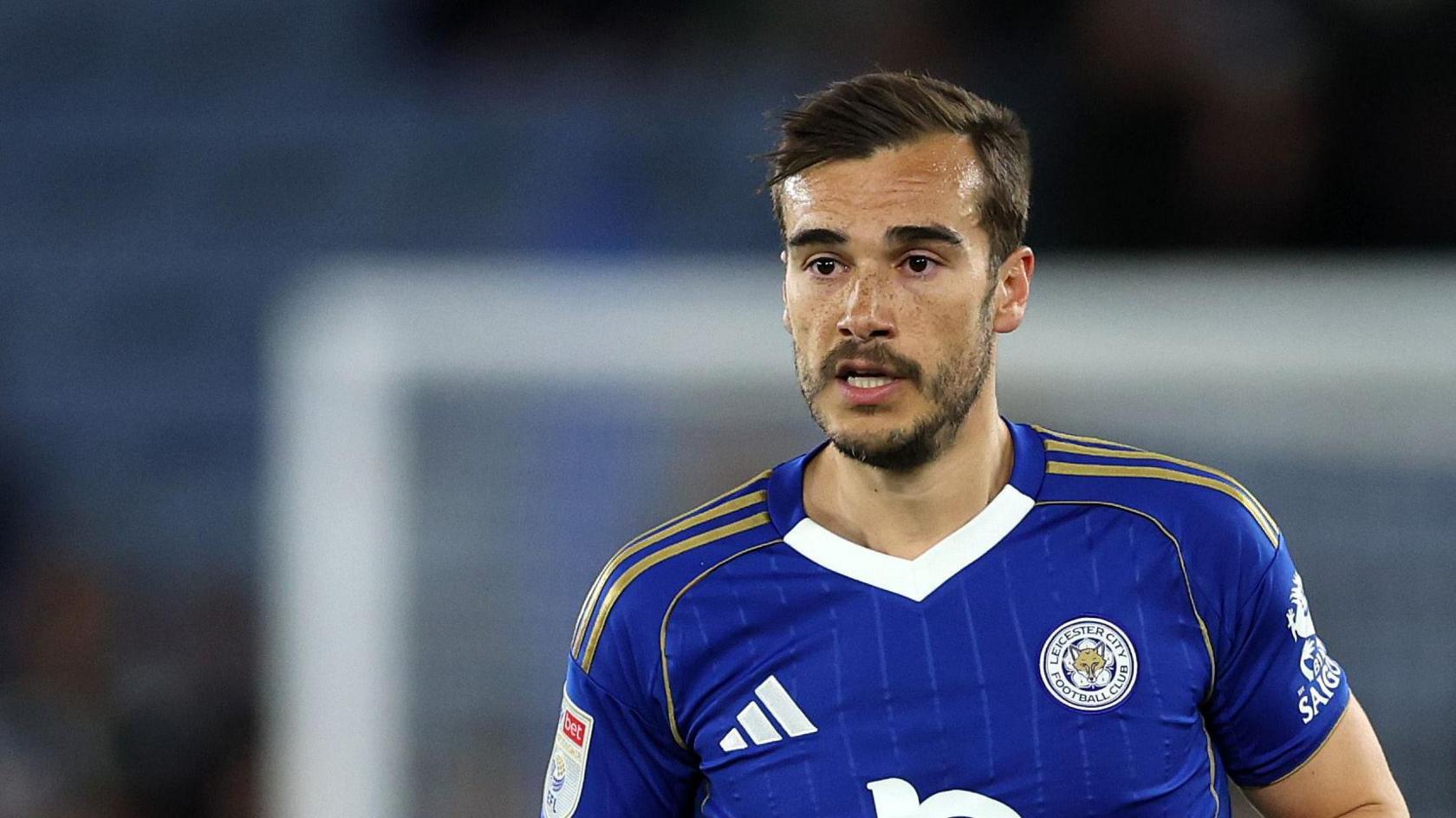 Winks leaves Leicester for Italian side Cagliari